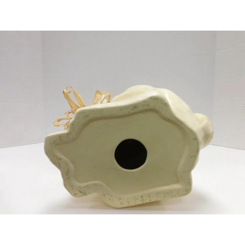 Unbranded ceramic bunny